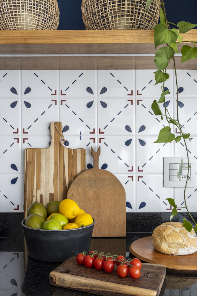 tabuas de madeira e fruteira